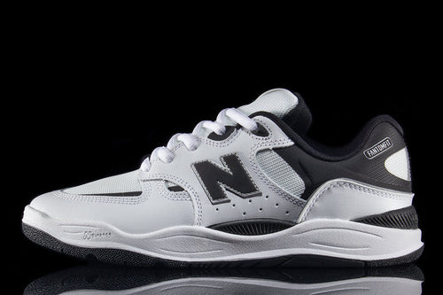New Balance Numeric | 1010 Style # NM1010WB Color : White / Black