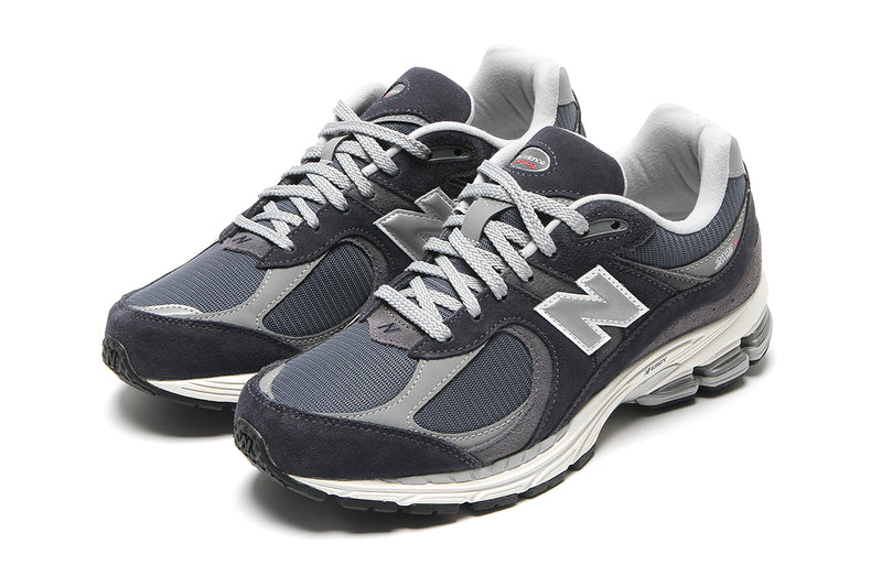 New Balance | 2002R Style # M2002RSF Color : Eclipse / Raincloud / Graphite