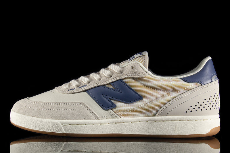 New Balance Numeric | 440 V2 Style # NM440SSN Color : Sea Salt / Vintage Indigo