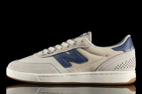 New Balance Numeric | 440 V2 Style # NM440SSN Color : Sea Salt / Vintage Indigo