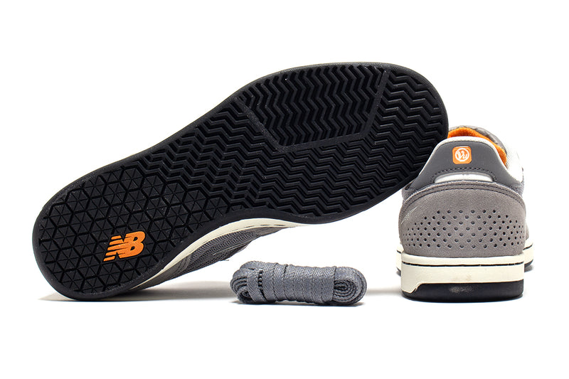 New Balance Numeric | 440 V2 Style # NM440VS Color : Grey / White