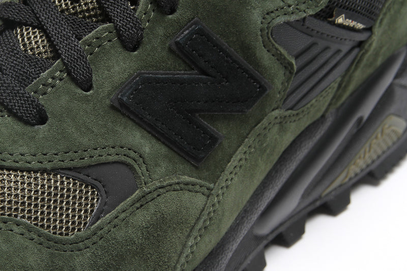 New Balance 580 Gore-Tex Kombu / Black / Hot Marigold