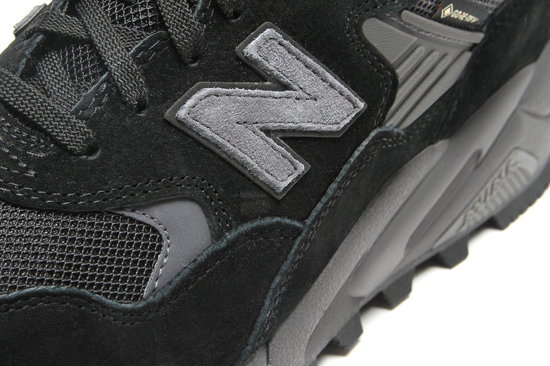 New Balance 580 Gore-Tex  Black / Magnet / Grey Matter