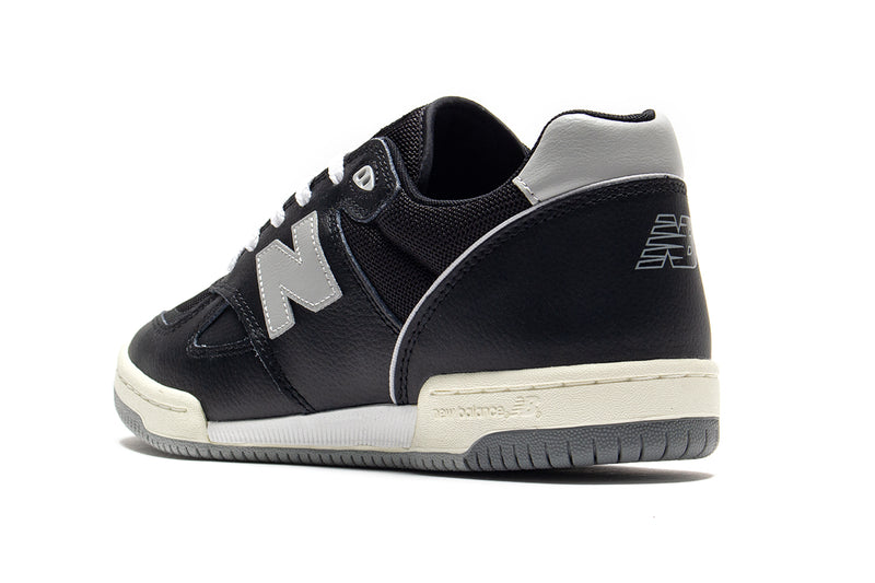 New Balance Numeric | 600