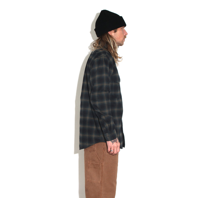 Filson Alaskan Guide Shirt Navy Pine Bronze