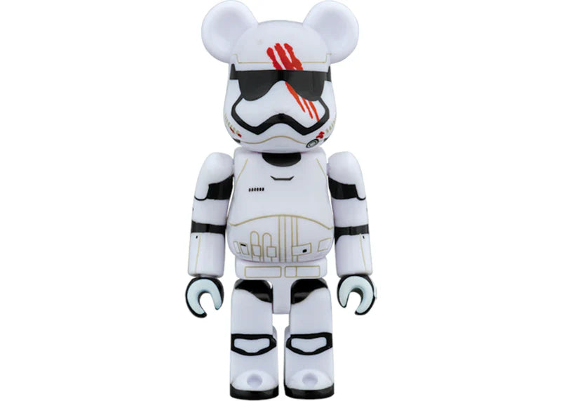 Bearbrick Captain Phasma & FN-2187 2 Pack 100% White