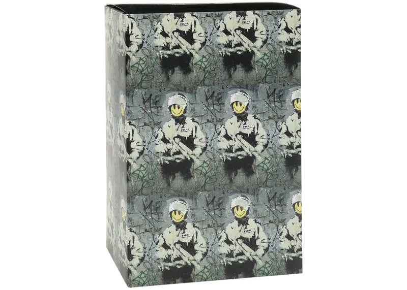 Bearbrick Riot Cop 100% & 400% Set