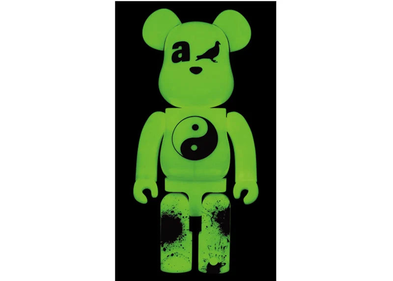 Bearbrick x atmos x Staple #4 100% & 400% Set Glow