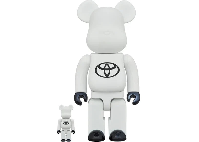 Bearbrick x Toyota (Drive Your Teenage Dreams.) 100% & 400% Set White