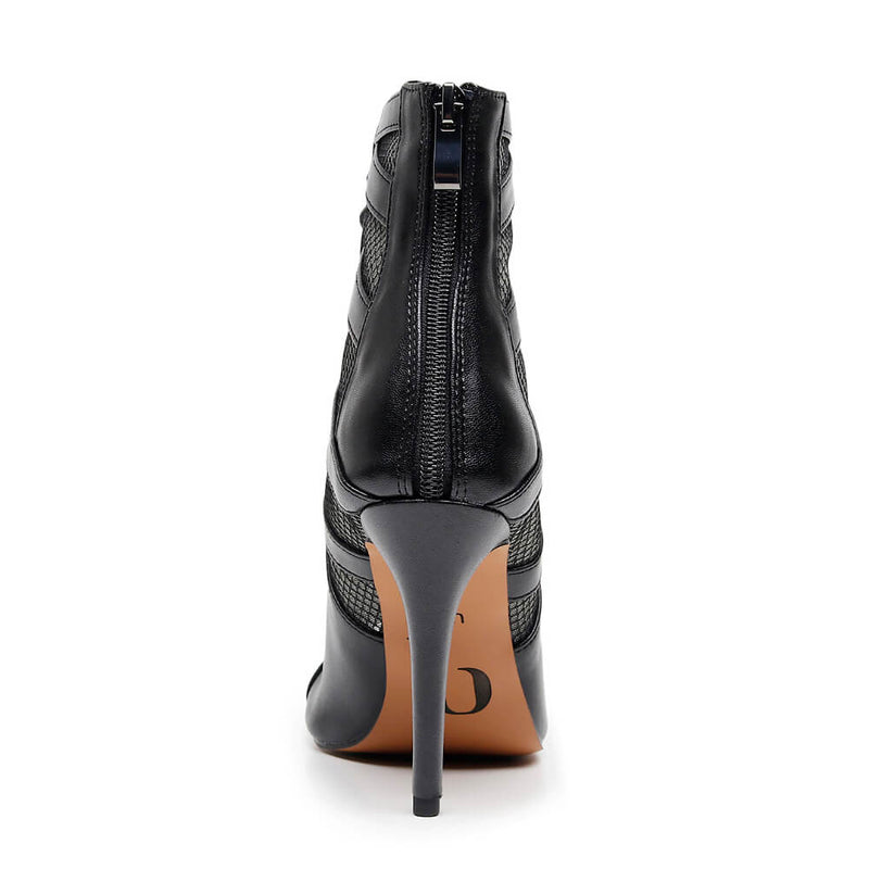 Bett - Black Vegan Leather - Street Sole