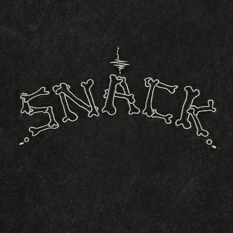 Snack | Bones Embroidered T-Shirt Color : Acid Black