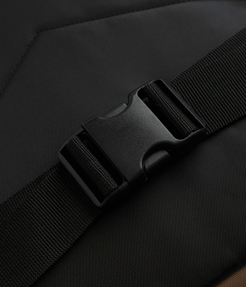 Carhartt Kickflip Backpack in Peanut