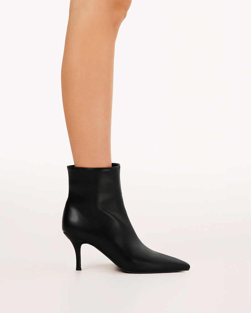DALORES - BLACK-Boots-Billini-Billini