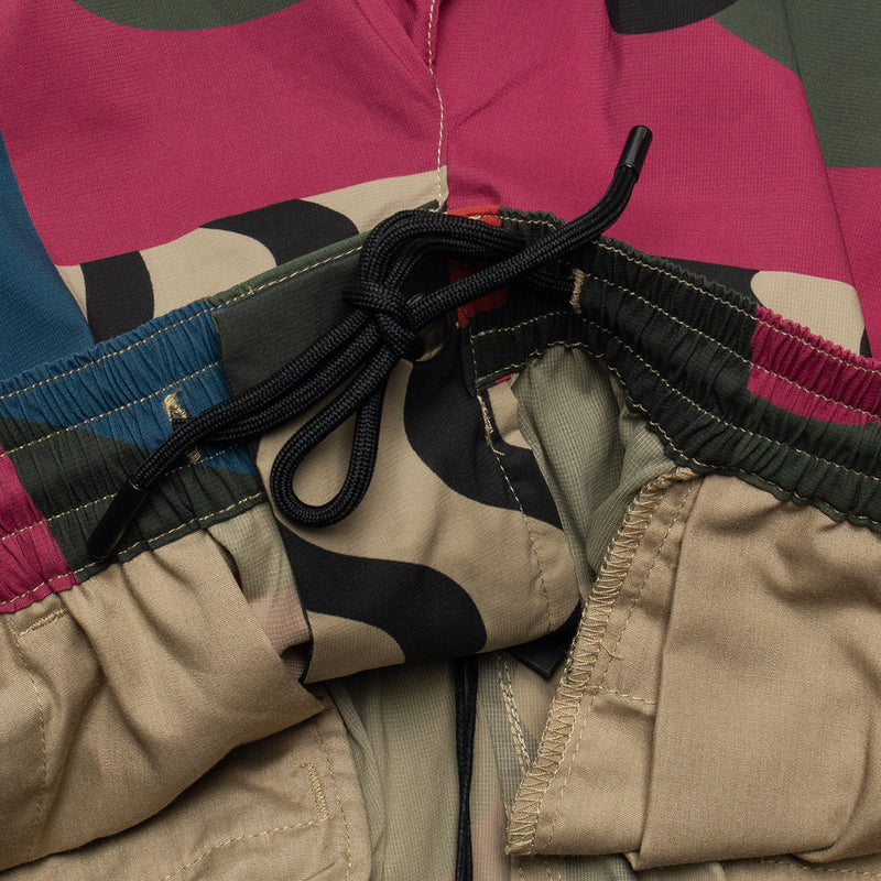 by Parra | Distorted Camo Shorts Color : Pink