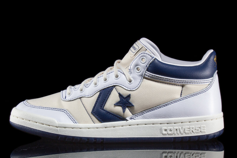 Converse Fastbreak Pro Mid x Sage Elsesser White / Navy Egret