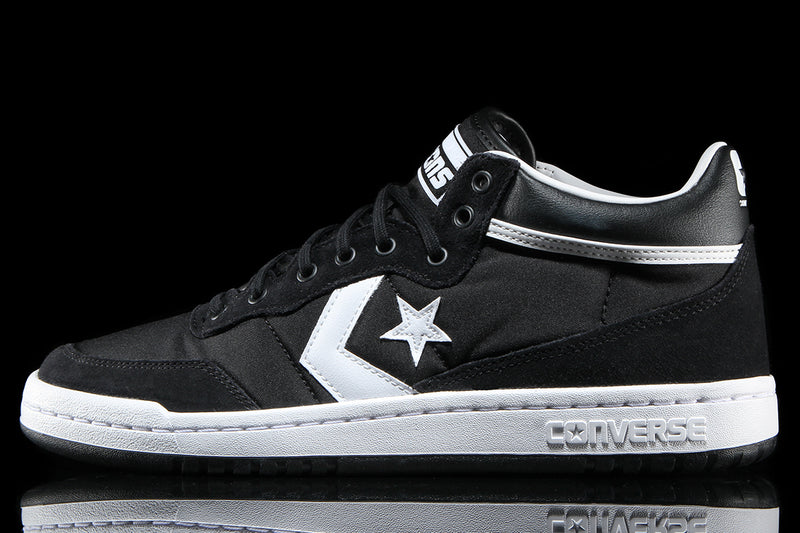 Converse | Fastbreak Pro Mid Black / White