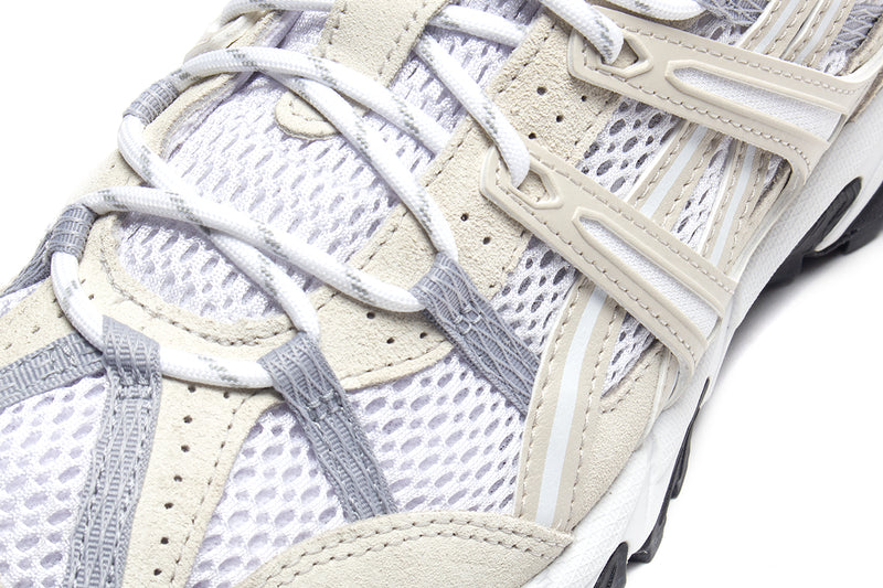Asics | Gel-Sonoma 15-50 Style # 1201A438.101 Color : White / Smoke Grey