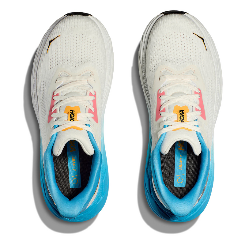 Hoka Arahi 7 - Blanc de Blanc - Swim Day
