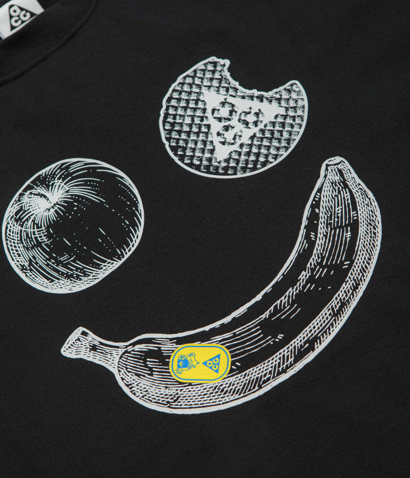 Nike ACG Hike Snacks T-Shirt in Black