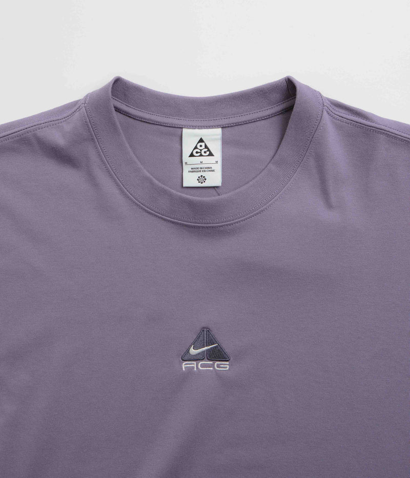 Nike ACG Lungs Long Sleeve T-Shirt in Daybreak