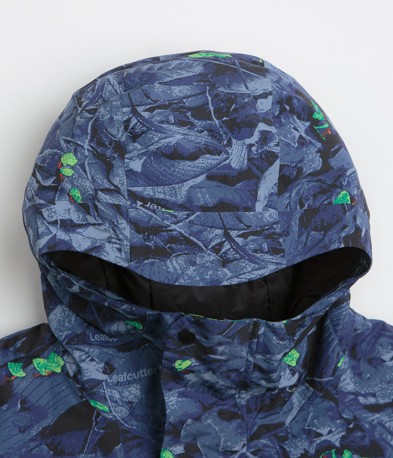 Nike ACG Skull Peak Full Zip Jacket in Midnight Navy and Black / Black / Summit White
