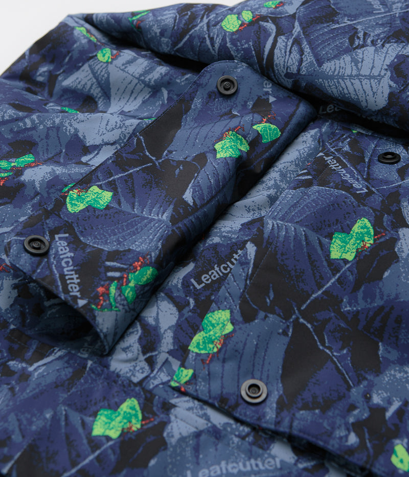 Nike ACG Skull Peak Full Zip Jacket in Midnight Navy and Black / Black / Summit White