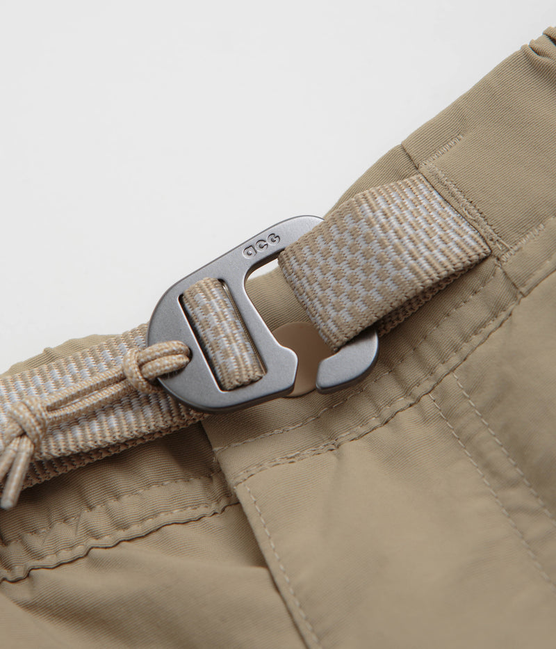 Nike ACG Snowgrass Cargo Shorts in Khaki and Light Iron Ore / Summit White