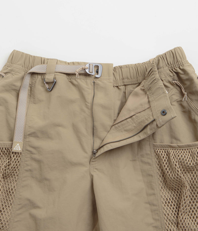 Nike ACG Snowgrass Cargo Shorts in Khaki and Light Iron Ore / Summit White