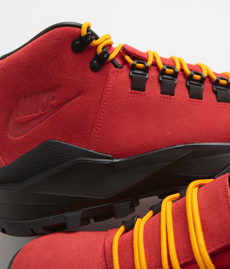 Nike Cygnal Shoes in University Red and Navy and Black