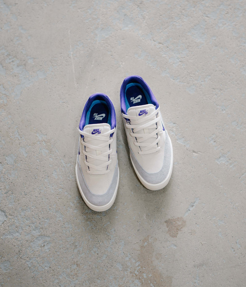Nike SB Malor Shoes in Platinum Tint and Court Purple and Wolf Grey