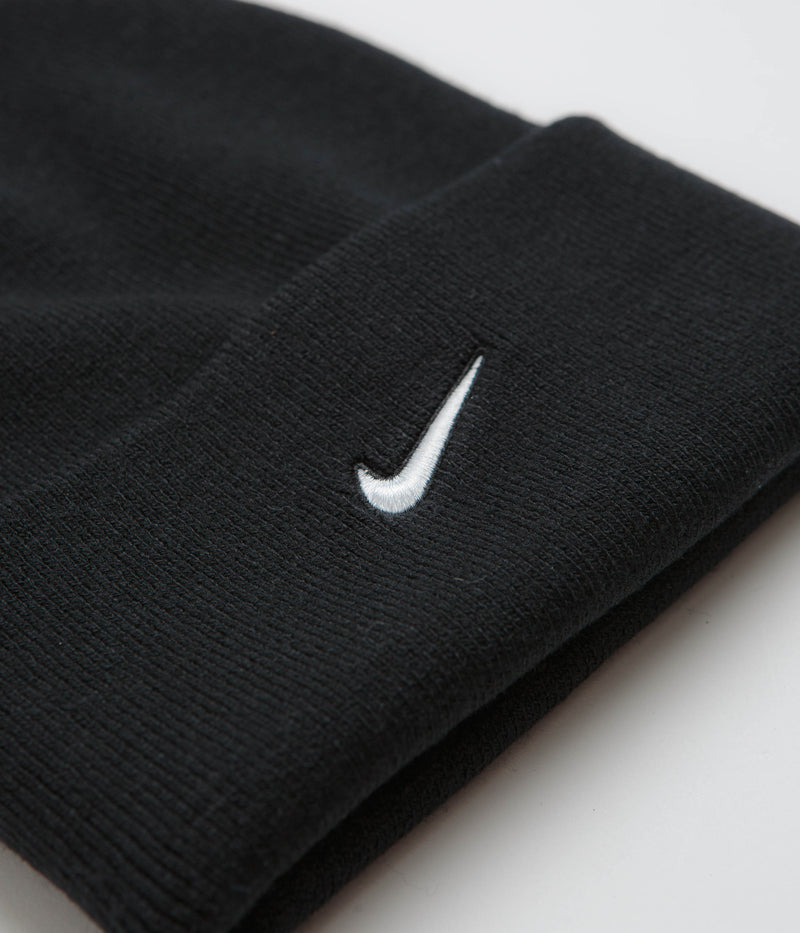 Nike Swoosh Peak Beanie in Black and White