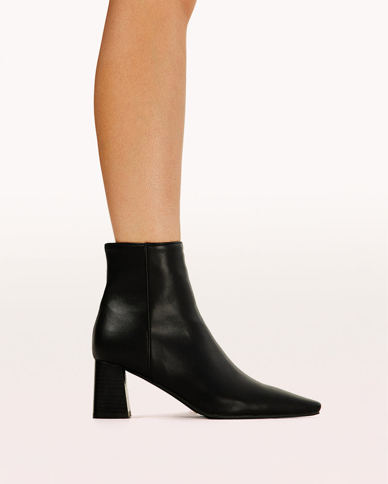 PARISA - BLACK-Boots-Billini-Billini