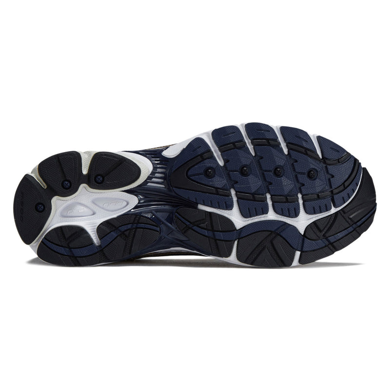 Saucony Progrid Omni 9 Shoes - Aureate/White
