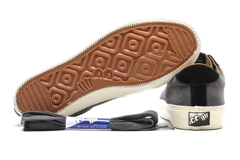 Last Resort AB | VM004 Milic Lo Color : Black Graphite / White