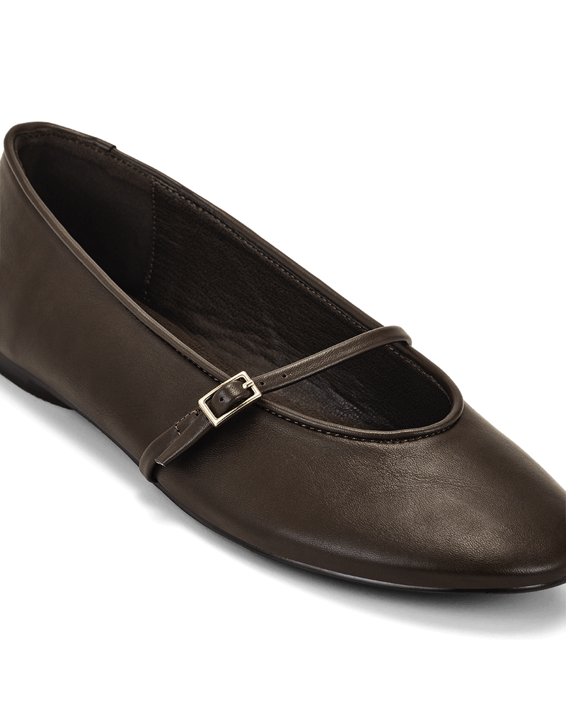 ZION - CHOCOLATE-Flats-Billini-Billini